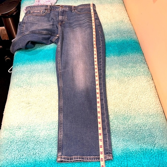 🔥BR  NWOT Classic Blue Jeans🔥 - Picture 6 of 8